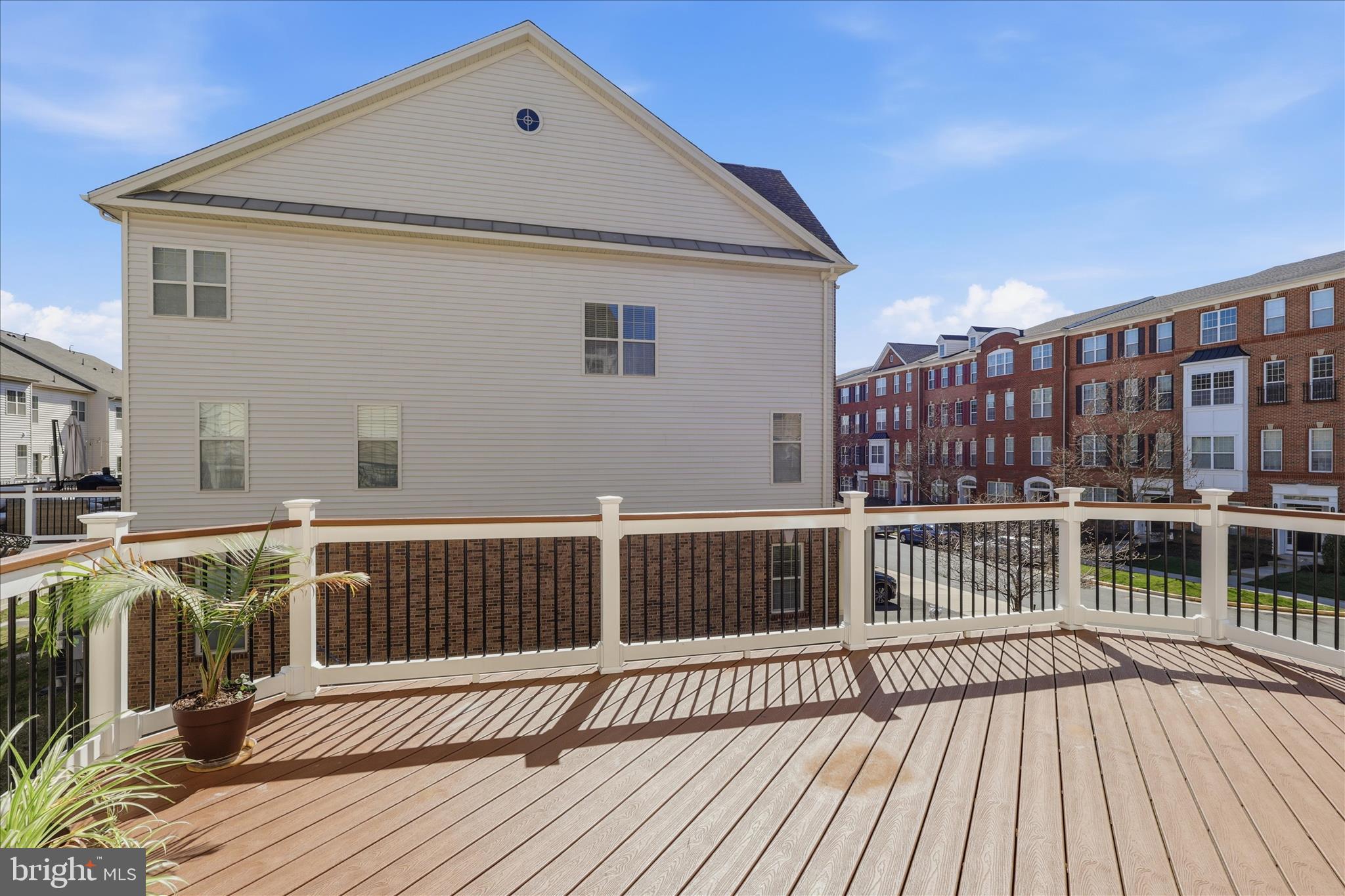 23488 Logans Ridge Terrace Ashburn, VA 20148 - Photo 33 of 59