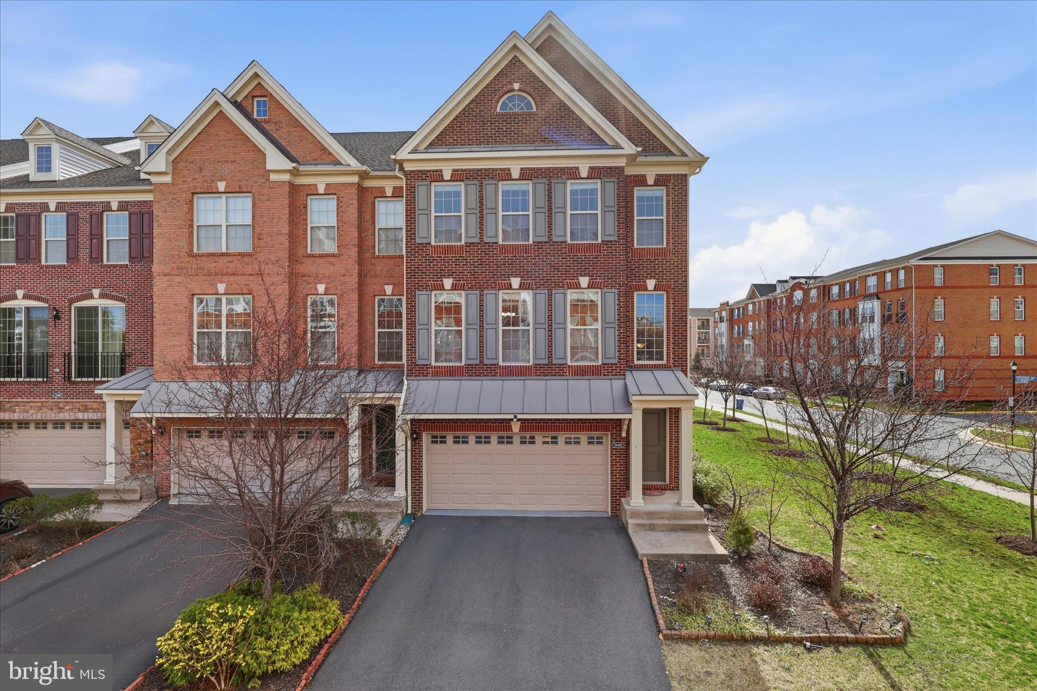 23488 Logans Ridge Terrace Ashburn, VA 20148 - Photo 4 of 59