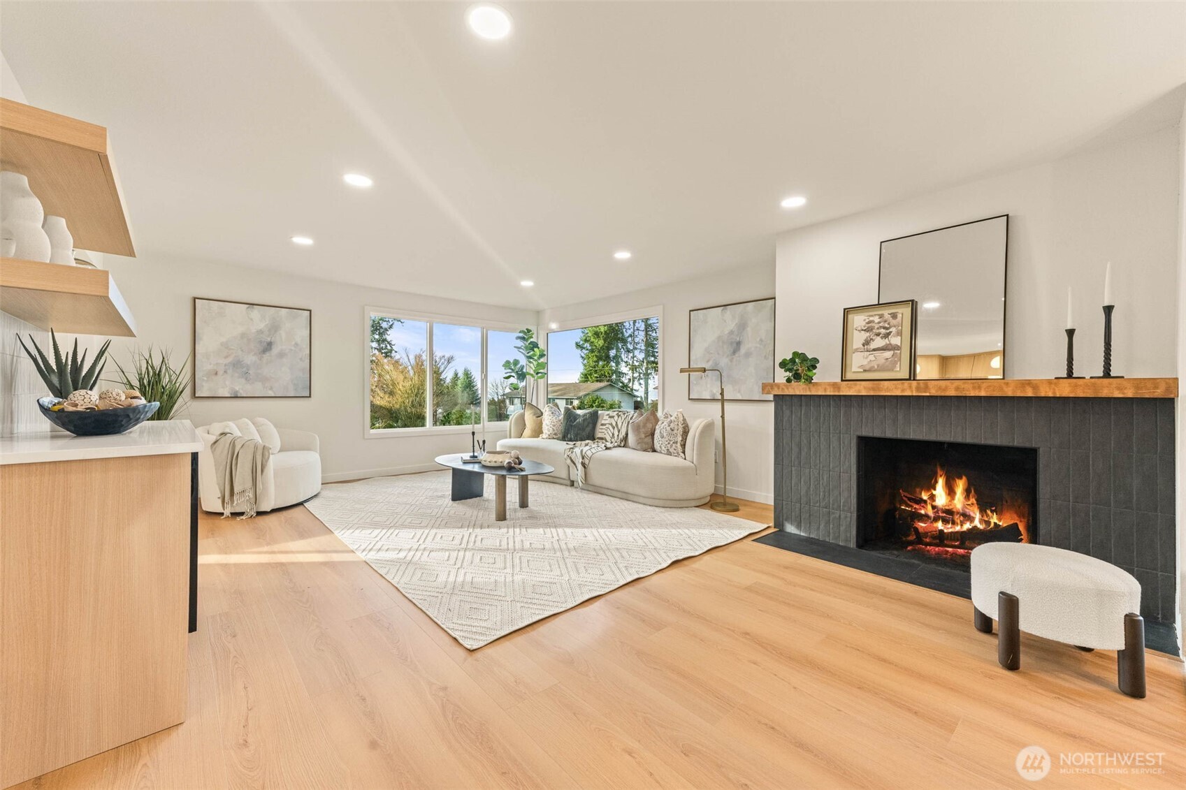 7210 173rd Street Southwest Edmonds, WA 98026 - Photo 3 of 32