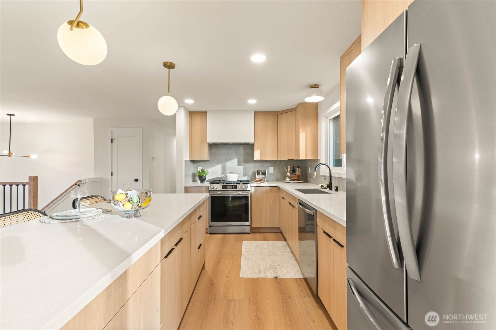 7210 173rd Street Southwest Edmonds, WA 98026 - Photo 8 of 32