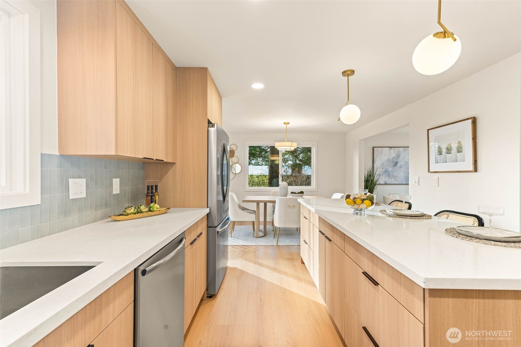 7210 173rd Street Southwest Edmonds, WA 98026 - Photo 9 of 32