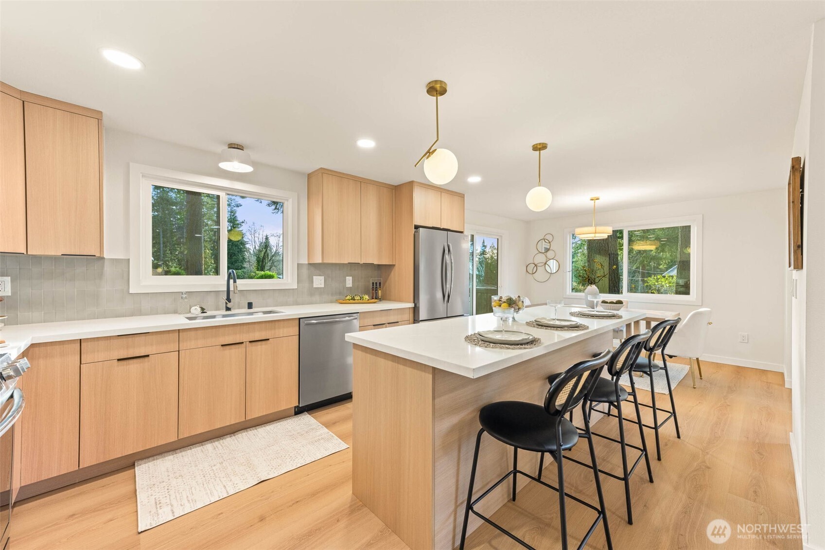 7210 173rd Street Southwest Edmonds, WA 98026 - Photo 10 of 32