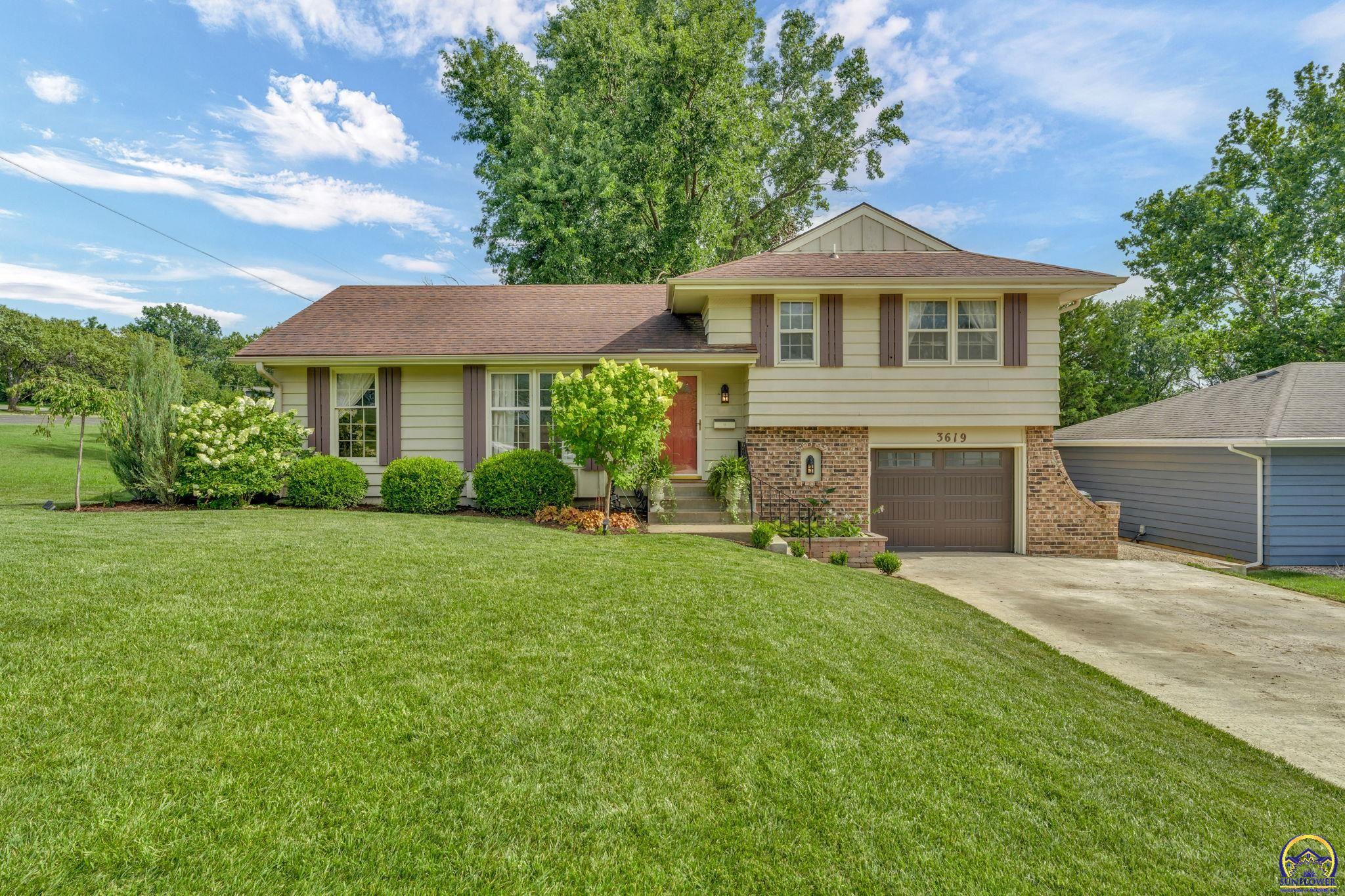 3619 Southwest 33rd Street Topeka, KS 66614 - Photo 1 of 47