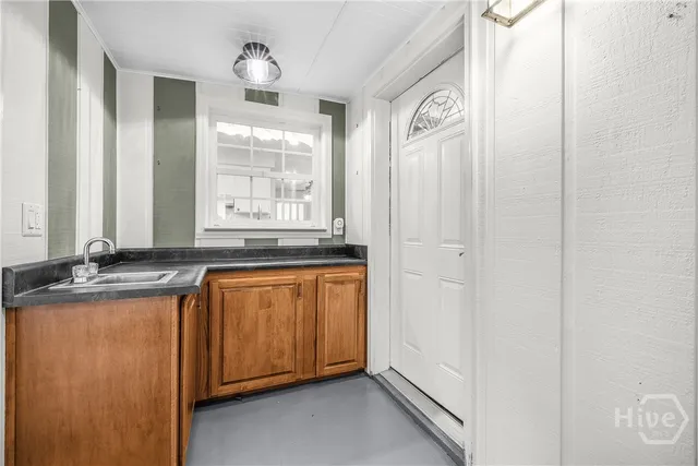 $425,000 | 5 Port Royal Drive, Savannah, GA 31410