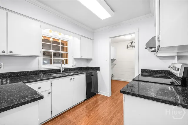 $425,000 | 5 Port Royal Drive, Savannah, GA 31410