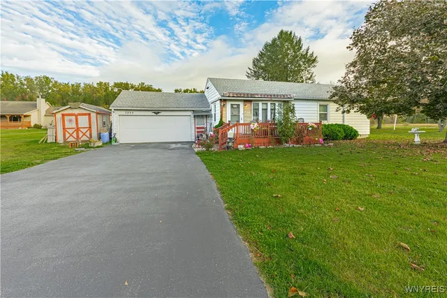 $219,900 | 7233 Ridge Road, Newfane, NY 14094