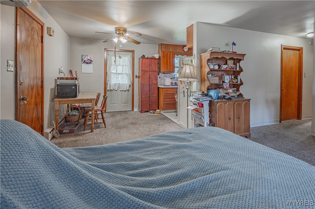 7233 Ridge Road Newfane, NY 14094 - Photo 18 of 30 Livingroom looking towards back
