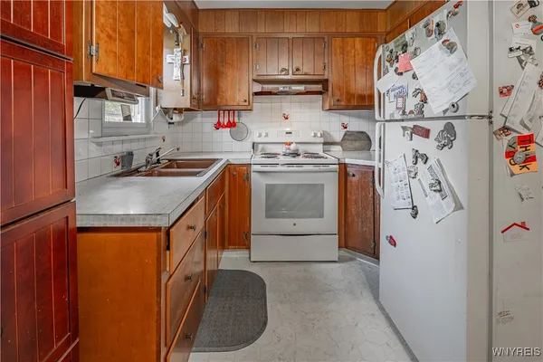 $199,900 | 7233 Ridge Road, Newfane, NY 14094