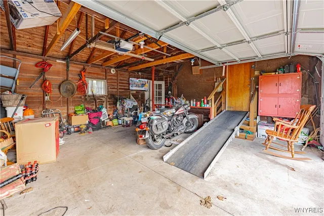 $219,900 | 7233 Ridge Road, Newfane, NY 14094