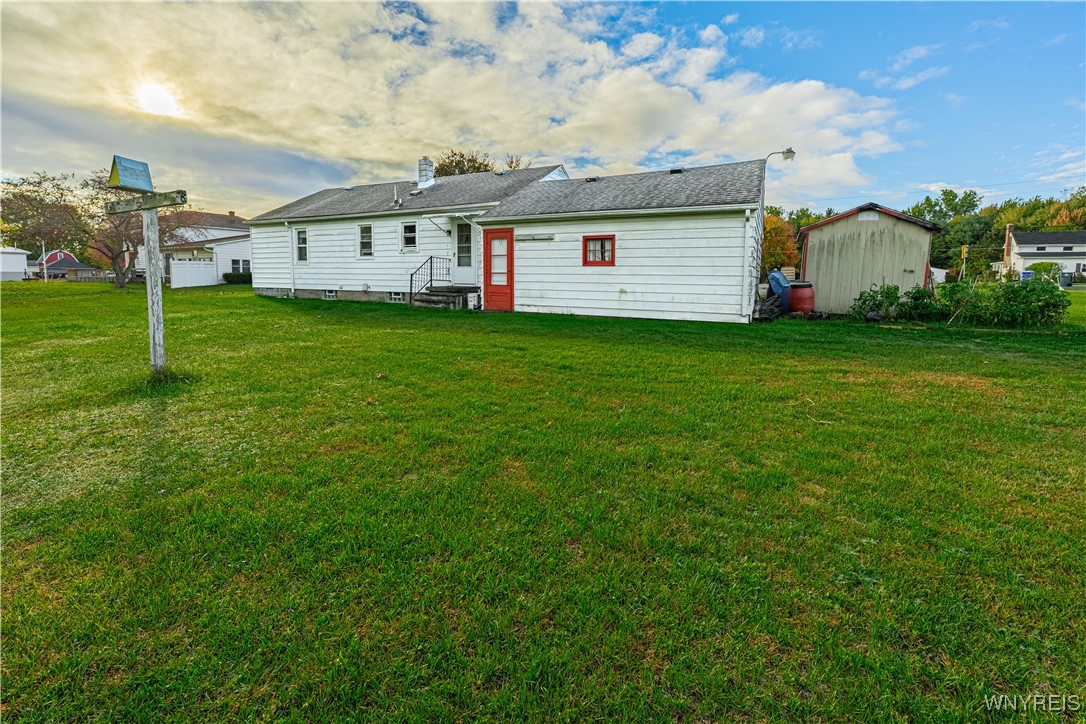 7233 Ridge Road Newfane, NY 14094 - Photo 27 of 30