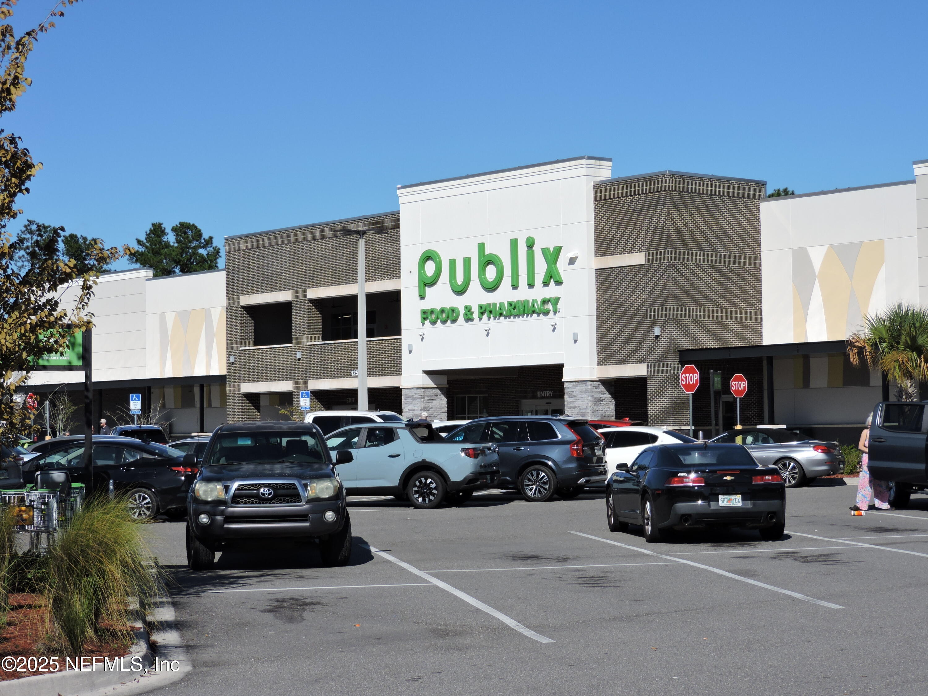 2935 New Berlin Road Jacksonville, FL 32226 - Photo 39 of 45 a car parked in front of a building