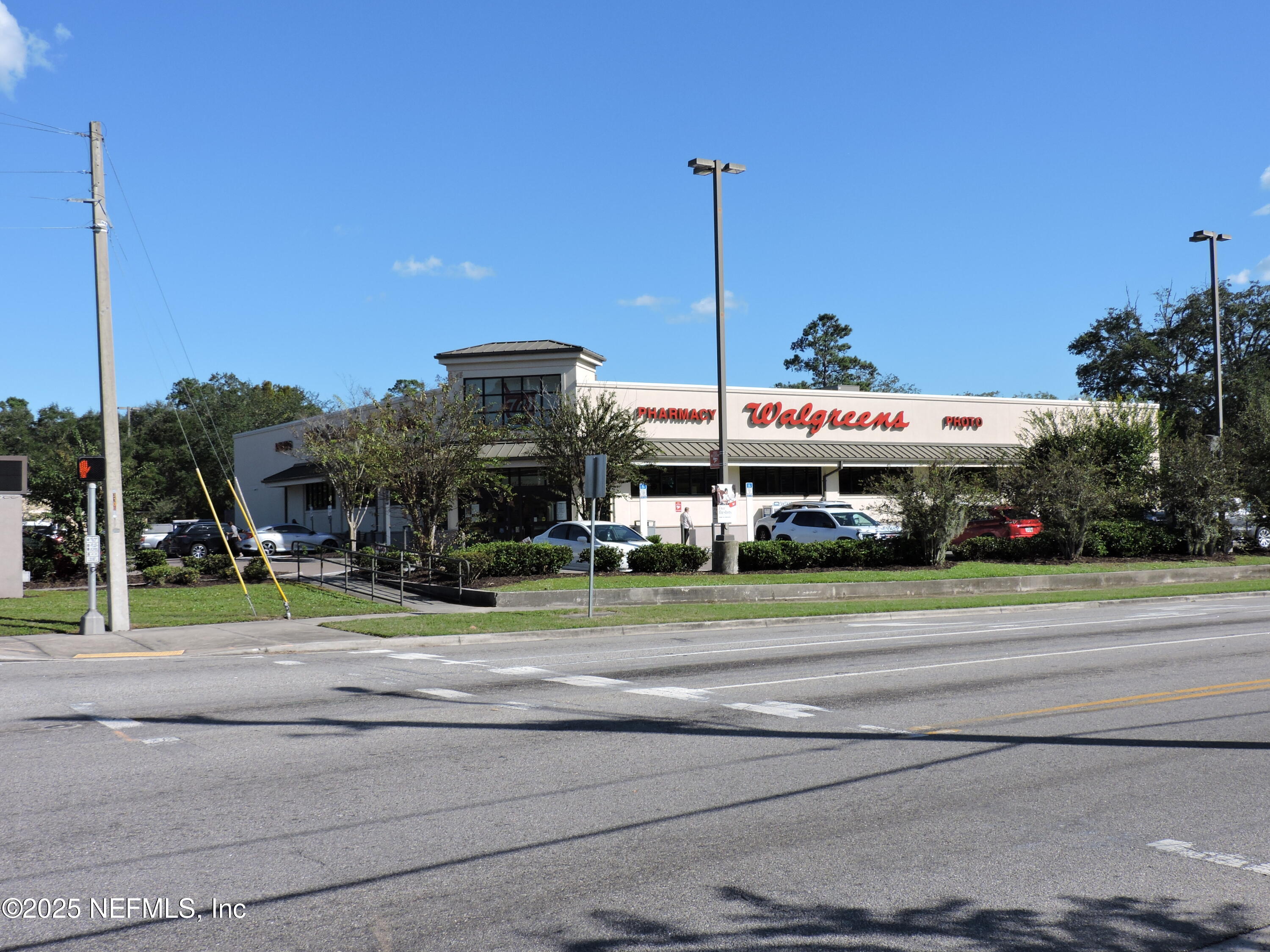 2935 New Berlin Road Jacksonville, FL 32226 - Photo 41 of 45 a car parked on the side of the road