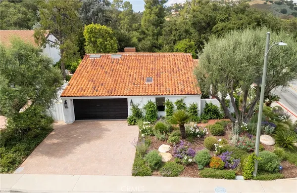 $1,988,000 | 4455 Park Alisal, Calabasas, CA 91302