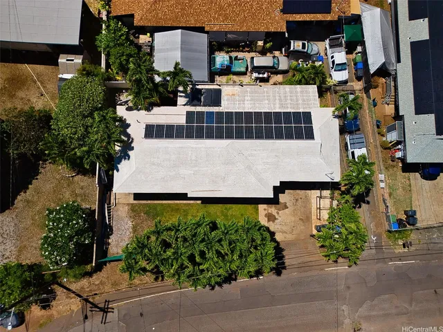 a view of building with outdoor space