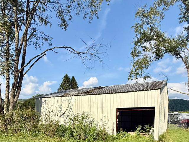 531 Barton Run Road Pittsfield, PA 16340 - Photo 9 of 36 Gallery Image 9