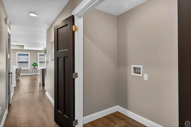 $359,850 | 3751 Southwest Summerfield Drive, Topeka, KS 66610