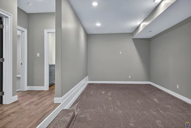 $359,850 | 3751 Southwest Summerfield Drive, Topeka, KS 66610