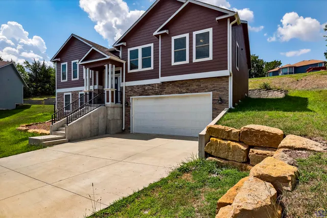 $359,850 | 3751 Southwest Summerfield Drive, Topeka, KS 66610
