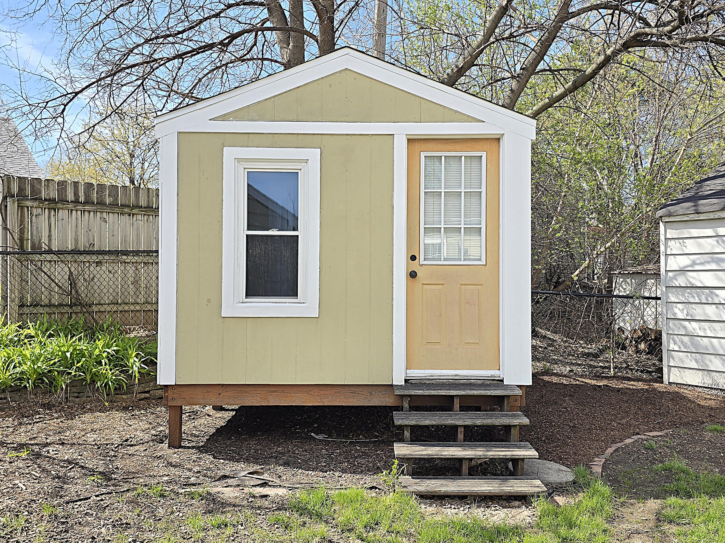 331 South 80th Street Milwaukee, WI 53214 - Photo 37 of 44 Fort or She Shed
