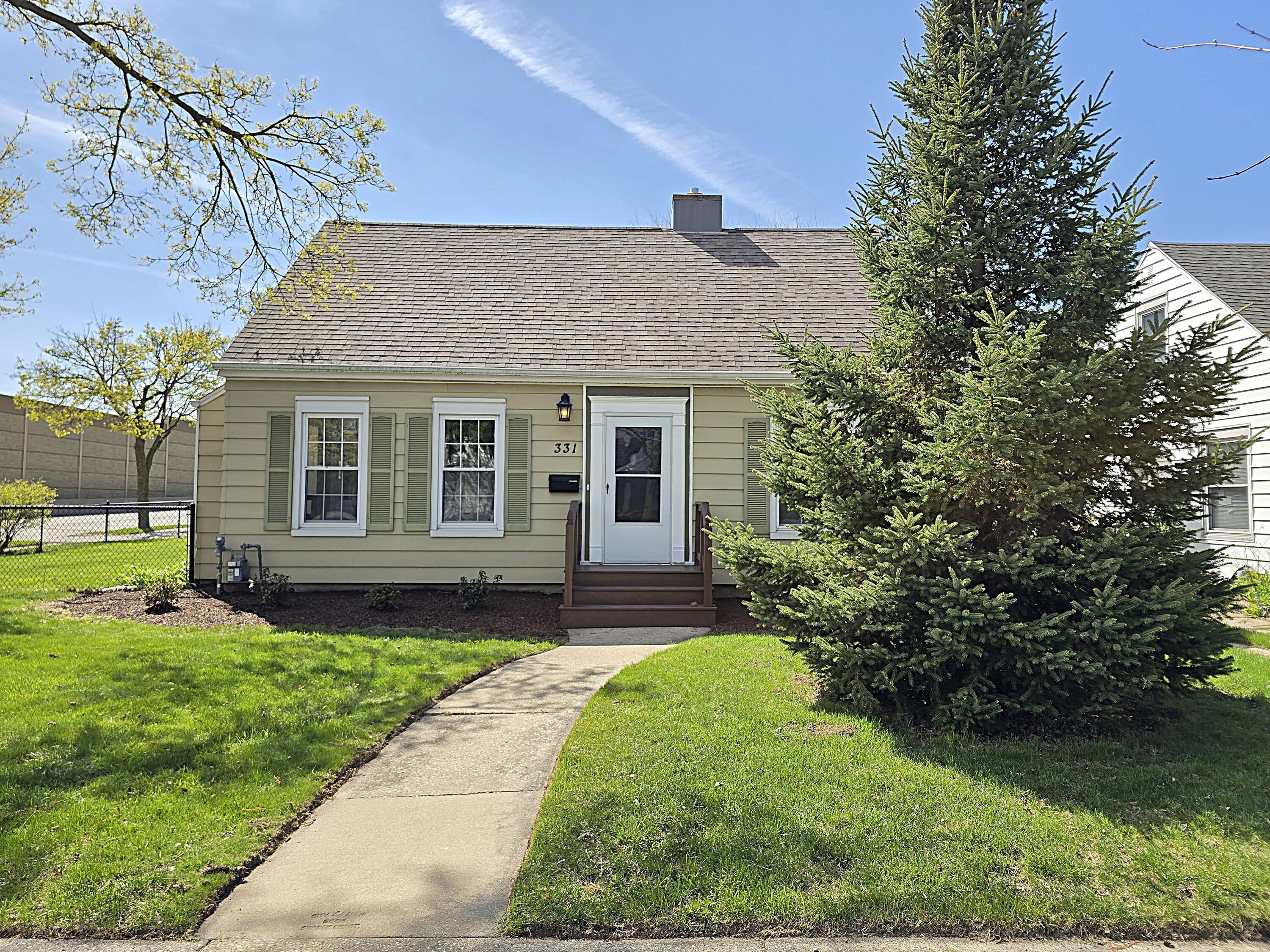 331 South 80th Street Milwaukee, WI 53214 - Photo 44 of 44 331 S 80th St