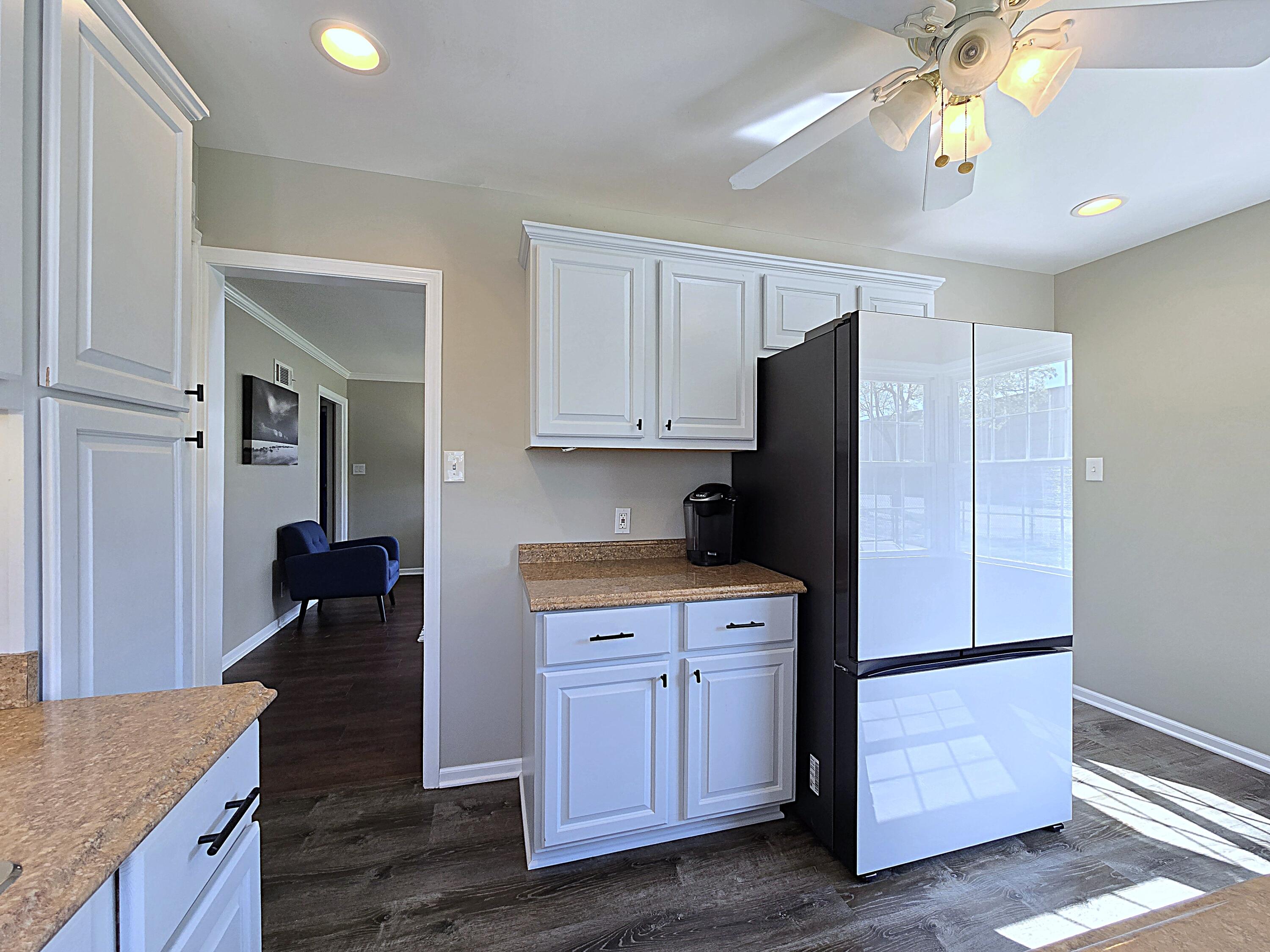 331 South 80th Street Milwaukee, WI 53214 - Photo 7 of 44 Kitchen Appliances Included