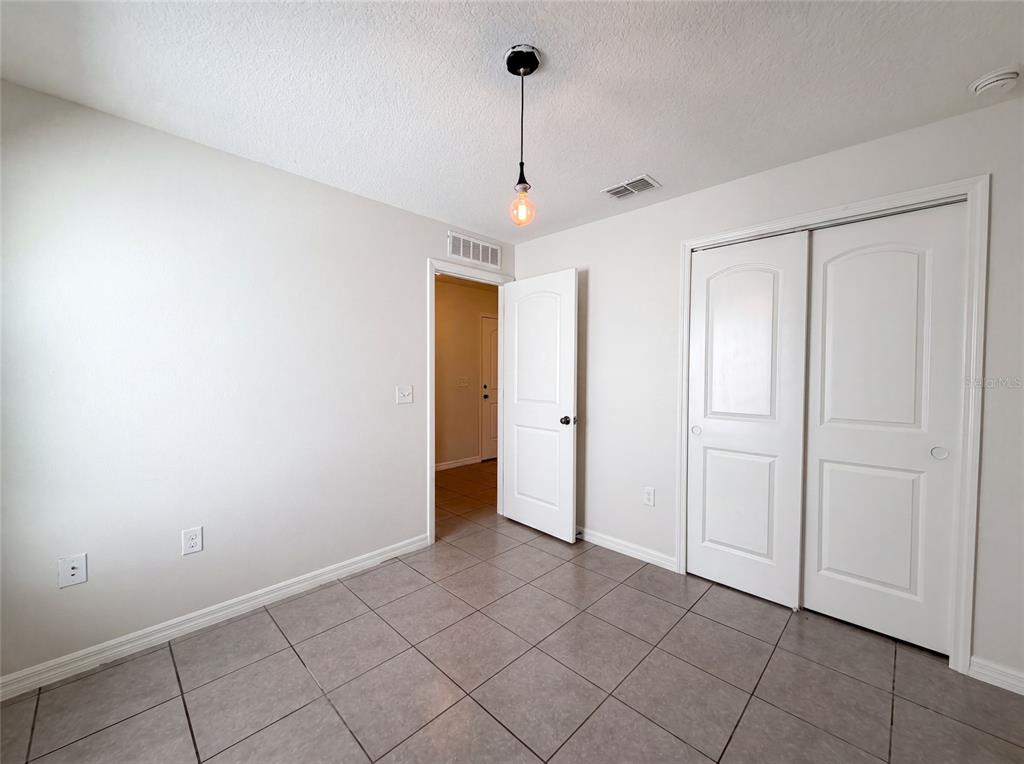 11534 Brighton Knoll Loop Riverview, FL 33579 - Photo 13 of 30