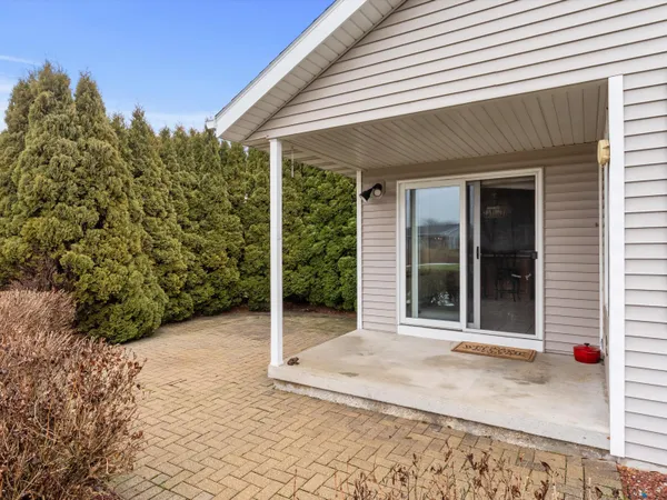 $374,999 | 1510 Blue Heron Drive, Two Rivers, WI 54241