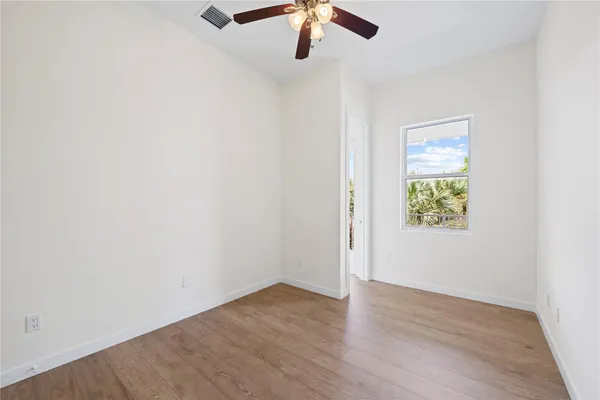 $5,000 | 1430 Southwest 4th Avenue, Unit 1430, Fort Lauderdale, FL 33315