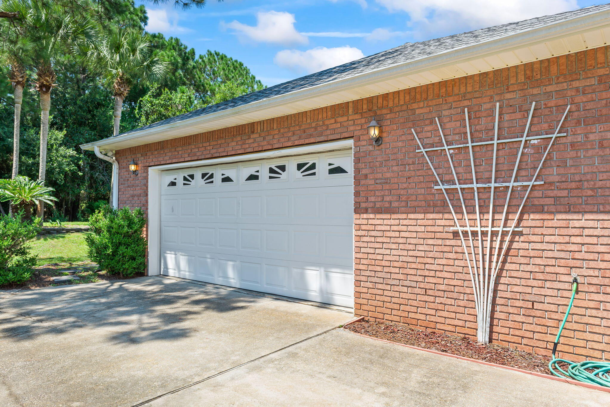 1931 Commodore Drive Navarre, FL 32566 - Photo 44 of 65 garage