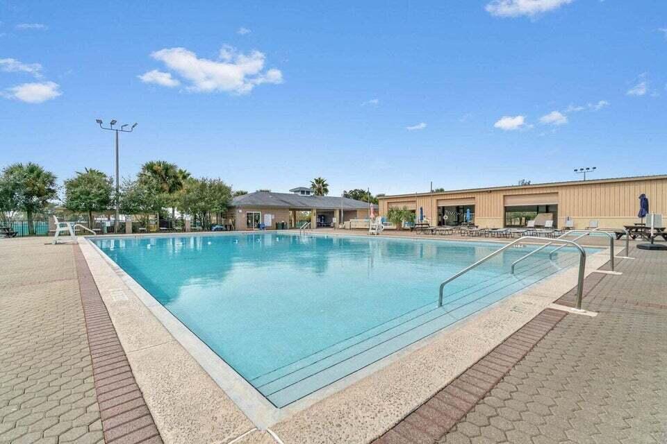 1931 Commodore Drive Navarre, FL 32566 - Photo 46 of 65 Pool 1