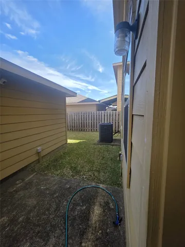 $1,850 | 7274 Autumn Sun Drive, Houston, TX 77083