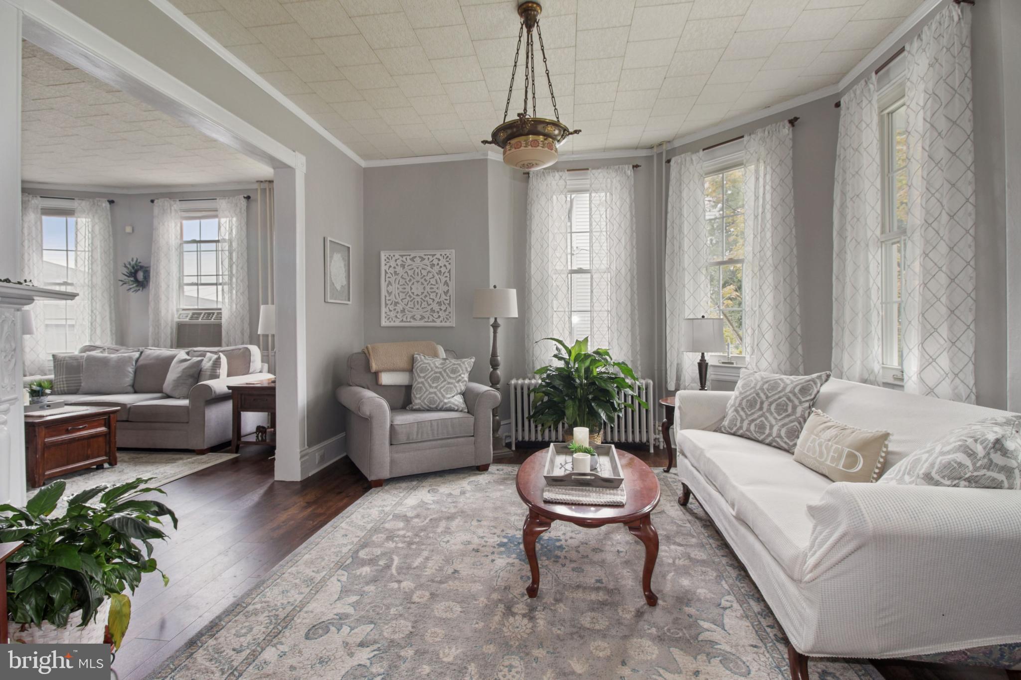 1014 Haverhill Road Baltimore, MD 21229 - Photo 6 of 24 Gallery Image 6