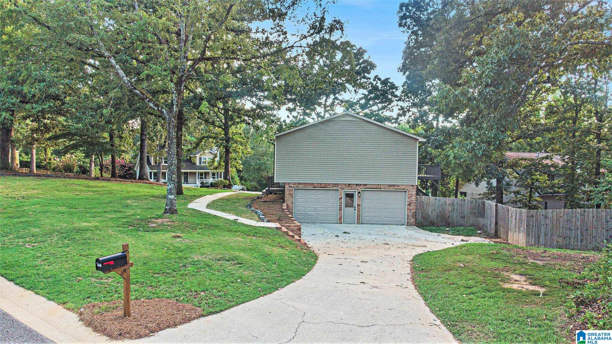 1141 Independence Drive Alabaster, AL 35007 - Photo 5 of 38