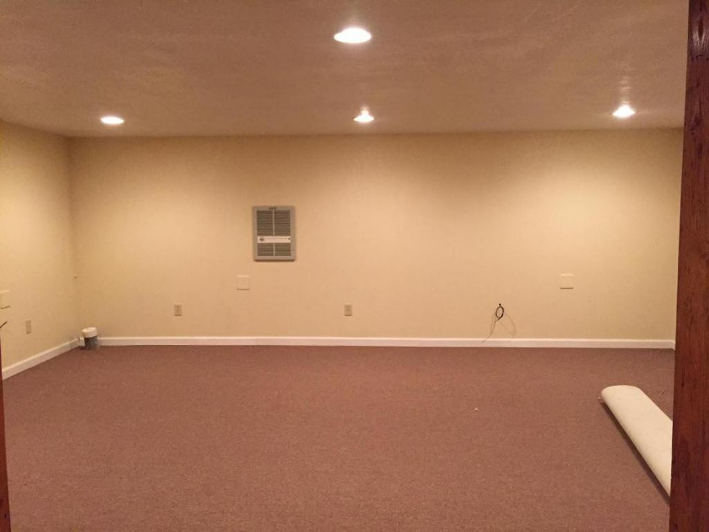 5400 Rock Bar Road Wise, VA 24293 - Photo 8 of 15 Great Room for FamilyFriends