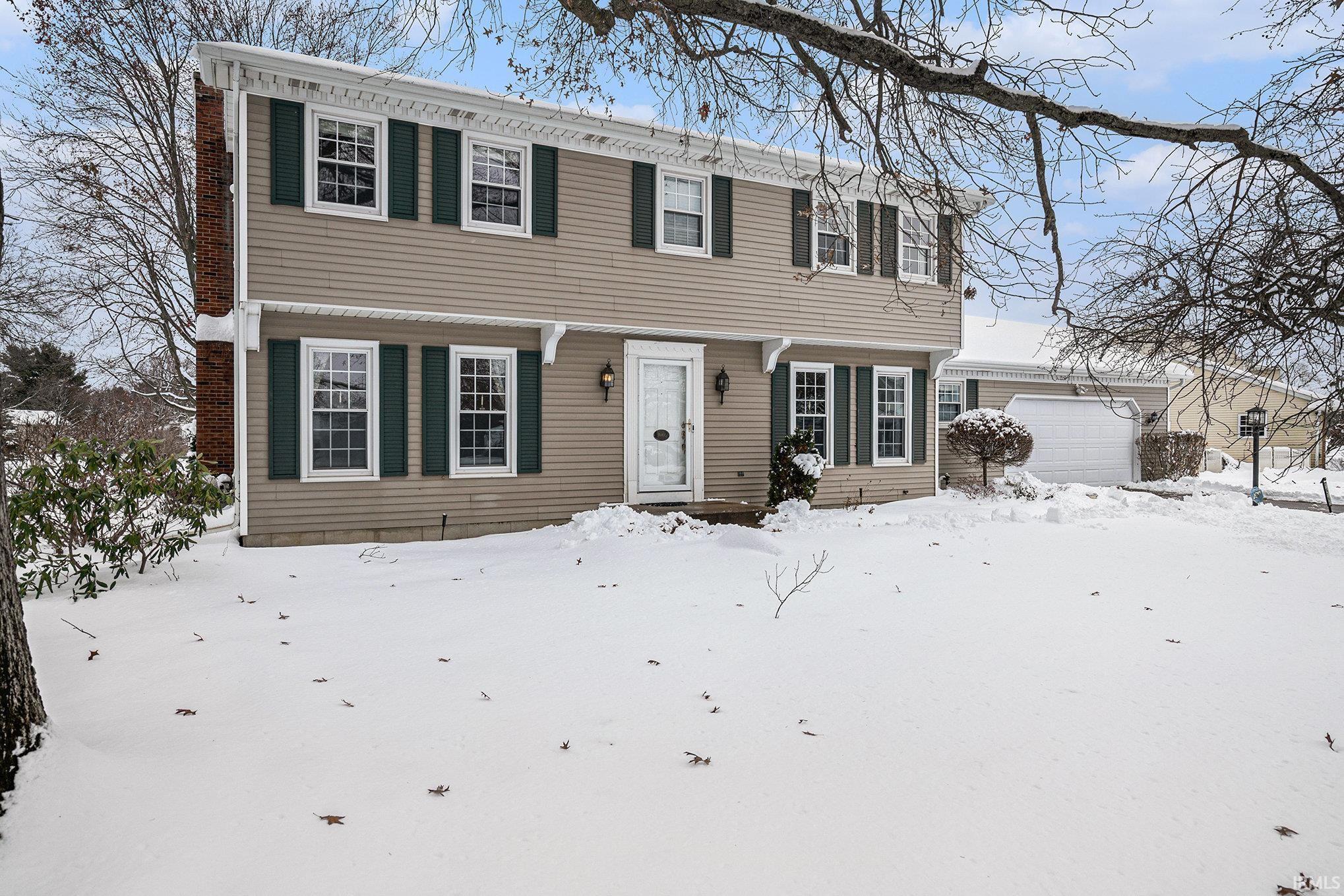 16161 Barryknoll Way Granger, IN 46530 - Photo 3 of 28