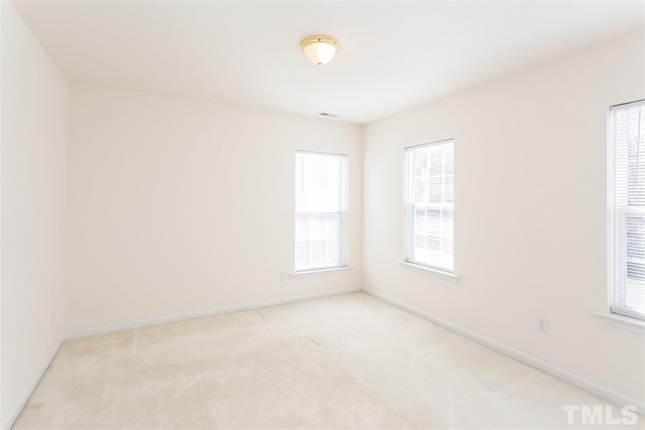 4704 Delta Ridge Court Raleigh, NC 27612 - Photo 17 of 26 Gallery Image 17