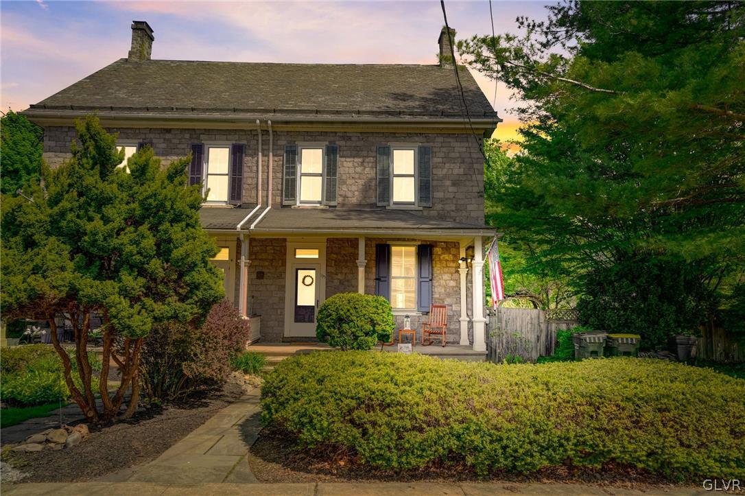 135 Delaware Road Riegelsville, PA 18077 - Photo 2 of 33 front view of a house
