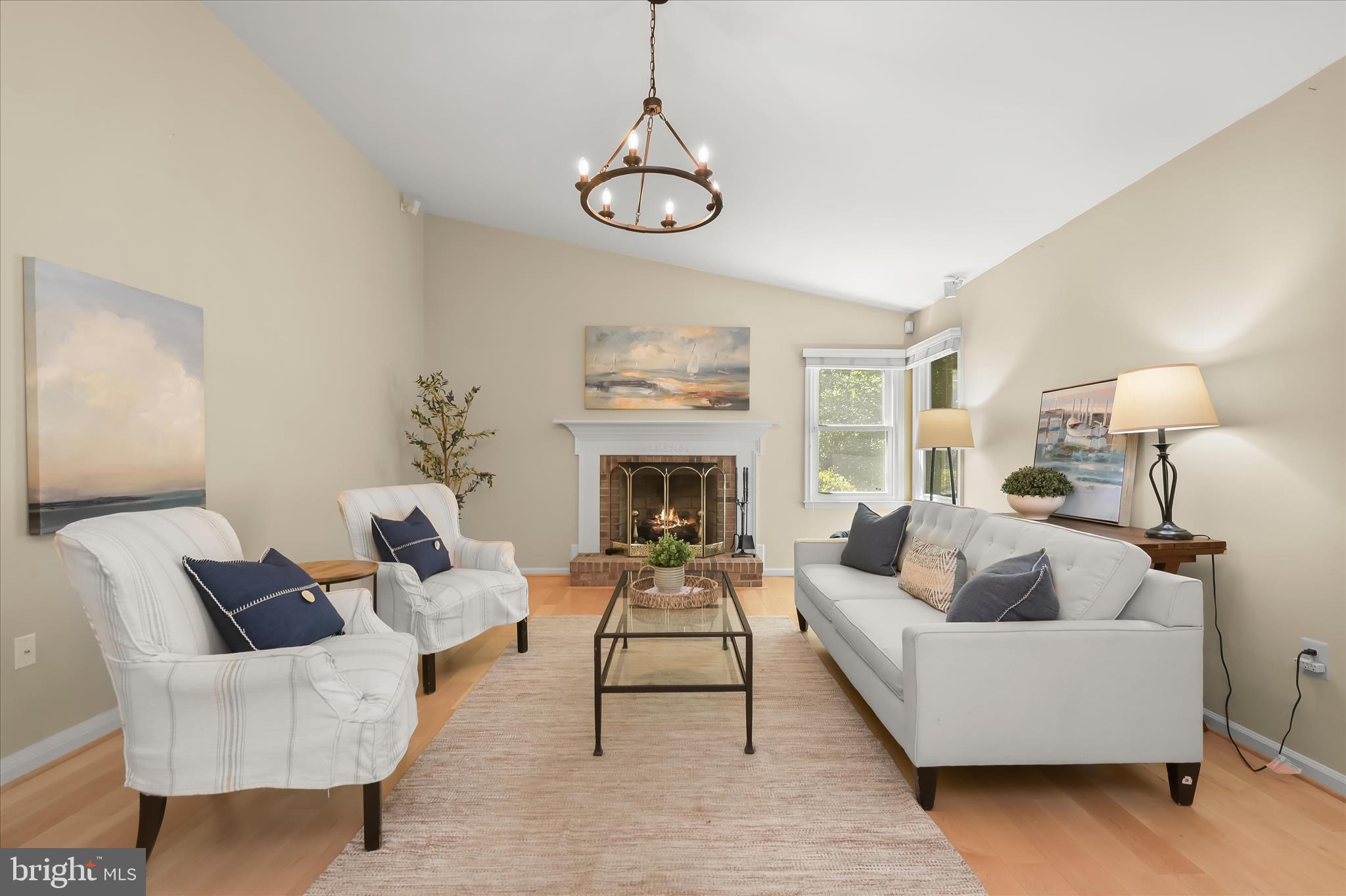 345 Derbyshire Lane Riva, MD 21140 - Photo 6 of 42 Family room