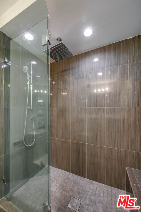 523 East Fairmount Road Burbank, CA 91501 - Photo 17 of 30 a bathroom with a shower
