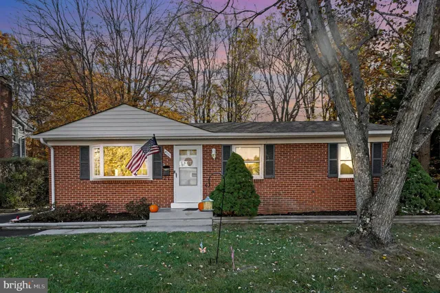 $2,544 | 4111 Hoffman Drive, Woodbridge, VA 22193