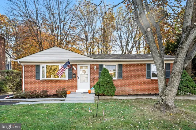 $2,544 | 4111 Hoffman Drive, Woodbridge, VA 22193