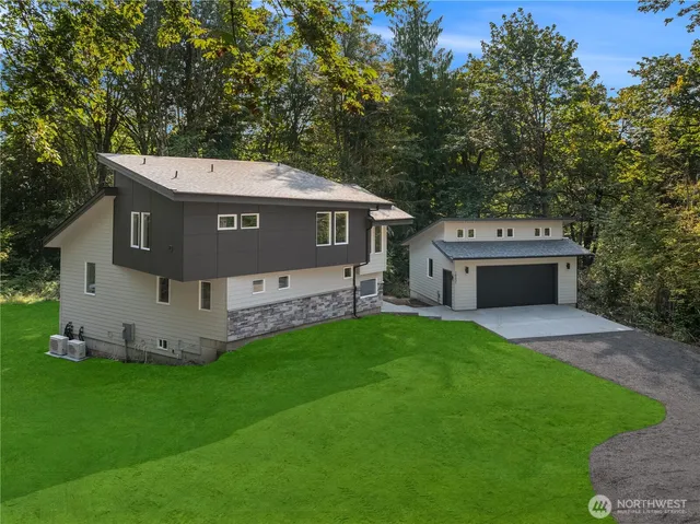 $1,259,000 | 18631 296th Place Northeast, Duvall, WA 98019