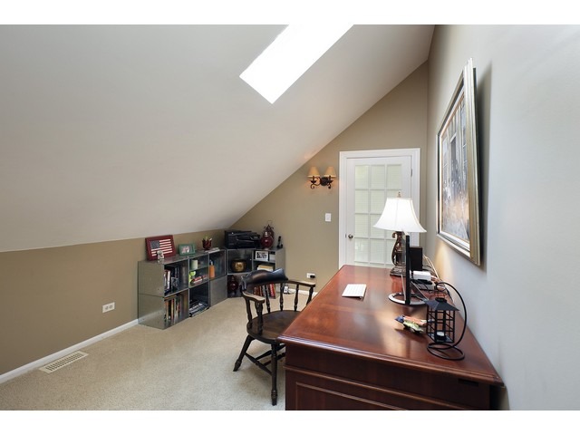 1943 Koehling Road Northbrook, IL 60062 - Photo 10 of 12 a view of a workspace with furniture