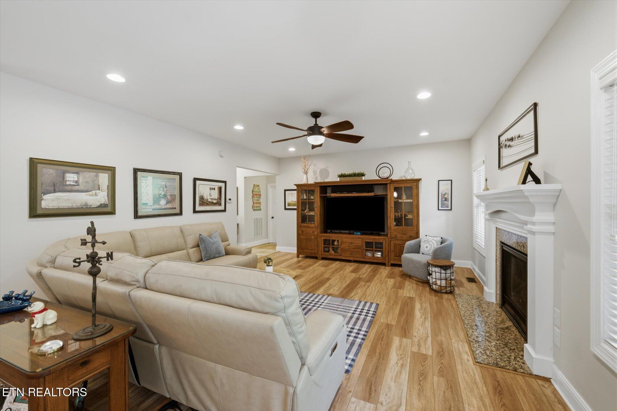 538 Harrisburg Road Sevierville, TN 37876 - Photo 7 of 59 09-538-Harrisburg-Rd-Sevierville-TN-9