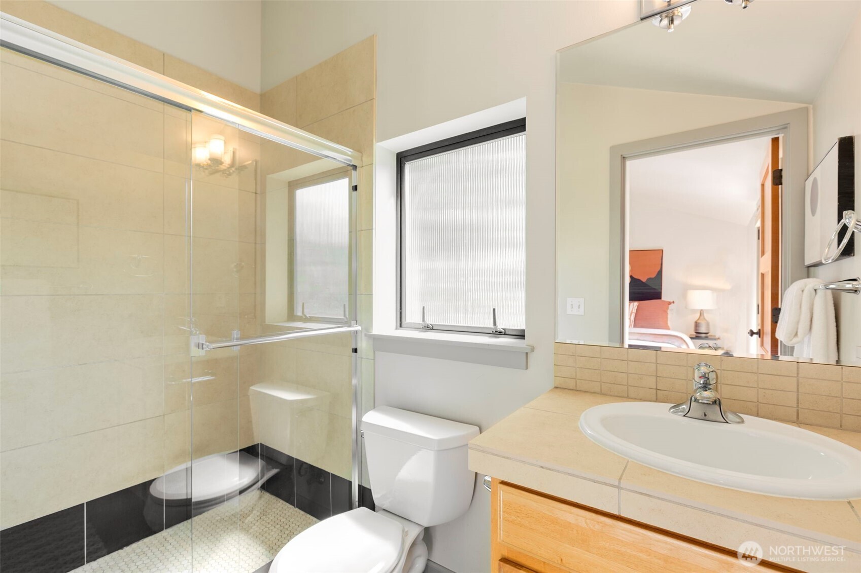 1818 East Pike Street Seattle, WA 98122 - Photo 23 of 32