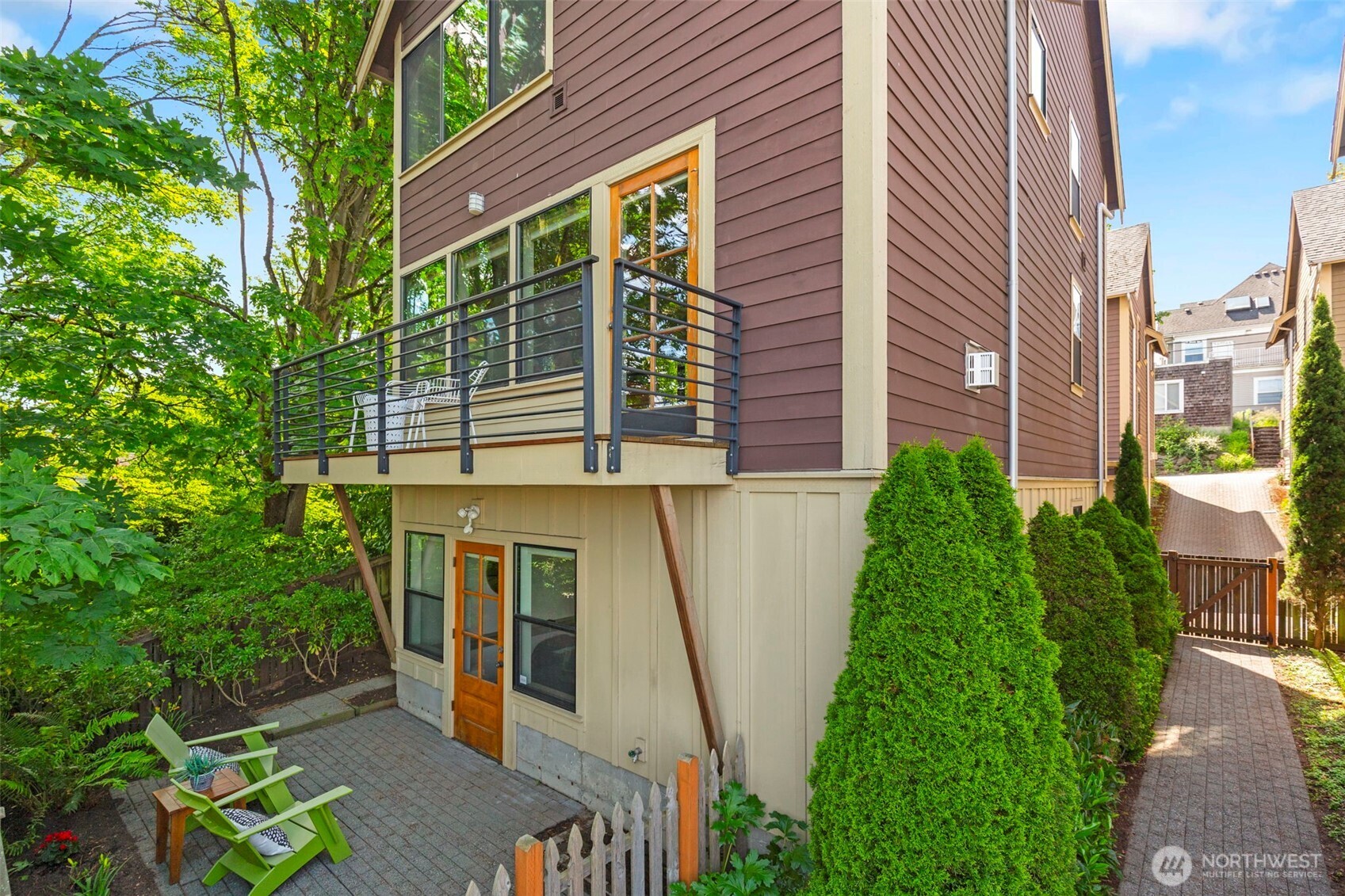 1818 East Pike Street Seattle, WA 98122 - Photo 32 of 32