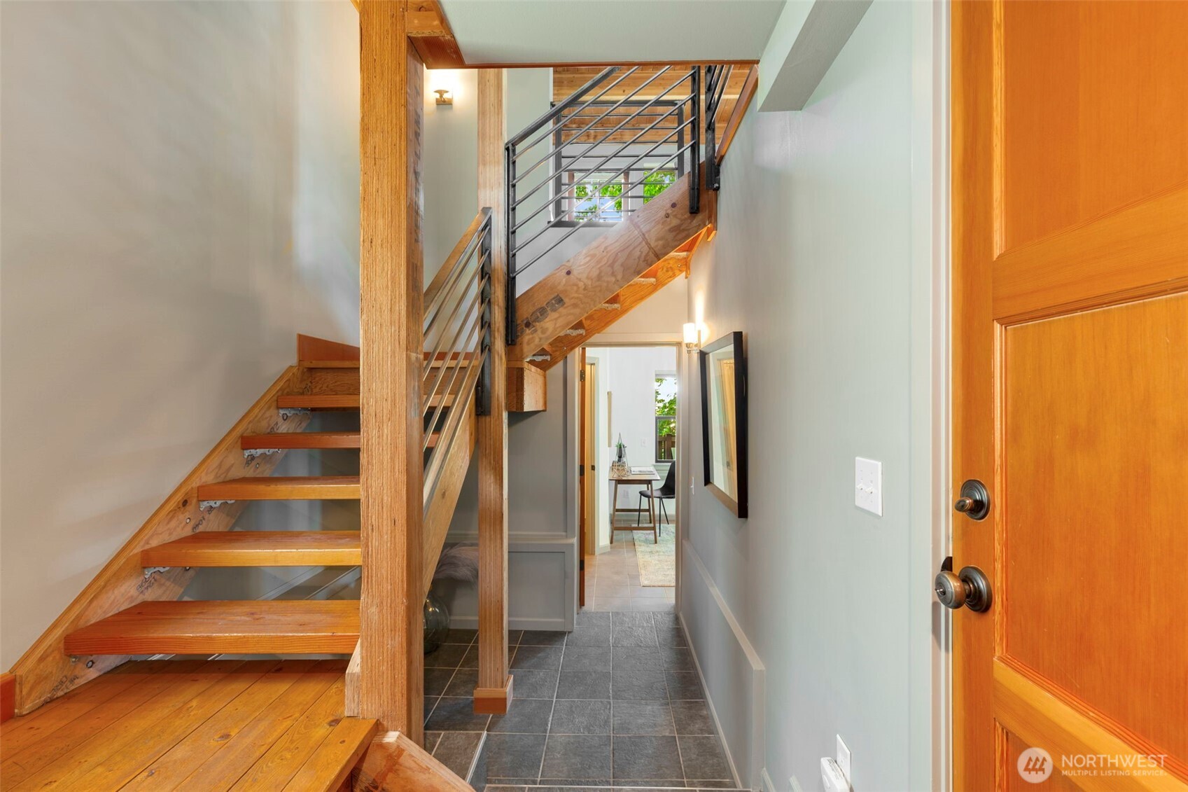 1818 East Pike Street Seattle, WA 98122 - Photo 6 of 32