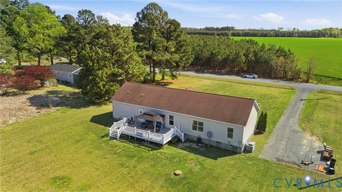 22300 Medicine Springs Road Courtland, VA 23837 - Photo 3 of 33