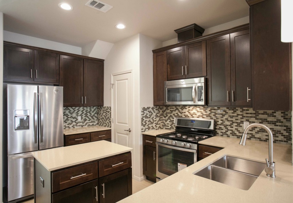 124 Cumberland Road, Unit 302 Austin, TX 78704 - Photo 1 of 1 Gallery Image 1