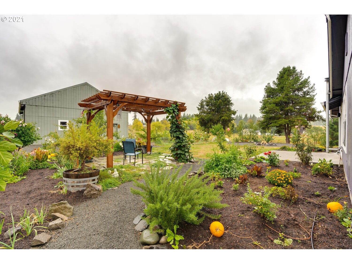 805 Northeast 209th Street Ridgefield, WA 98642 - Photo 22 of 32 a view of outdoor seating